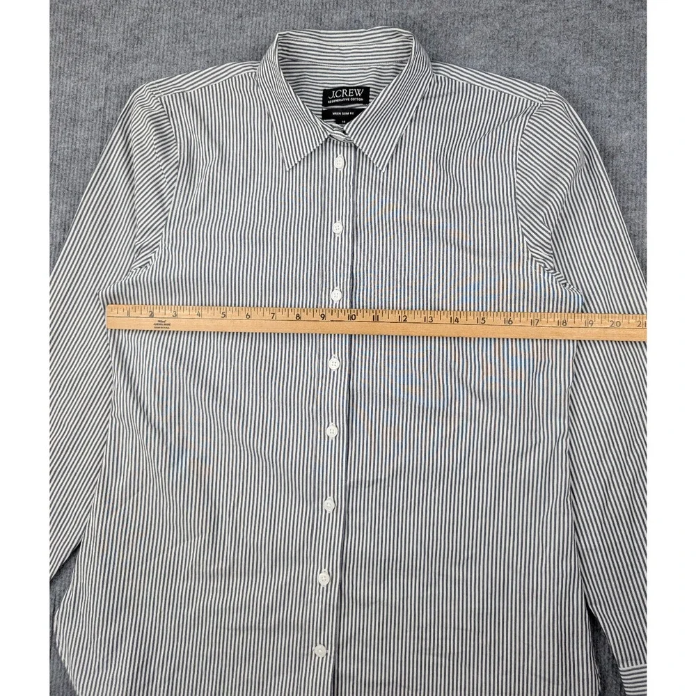 J. Crew brand crew